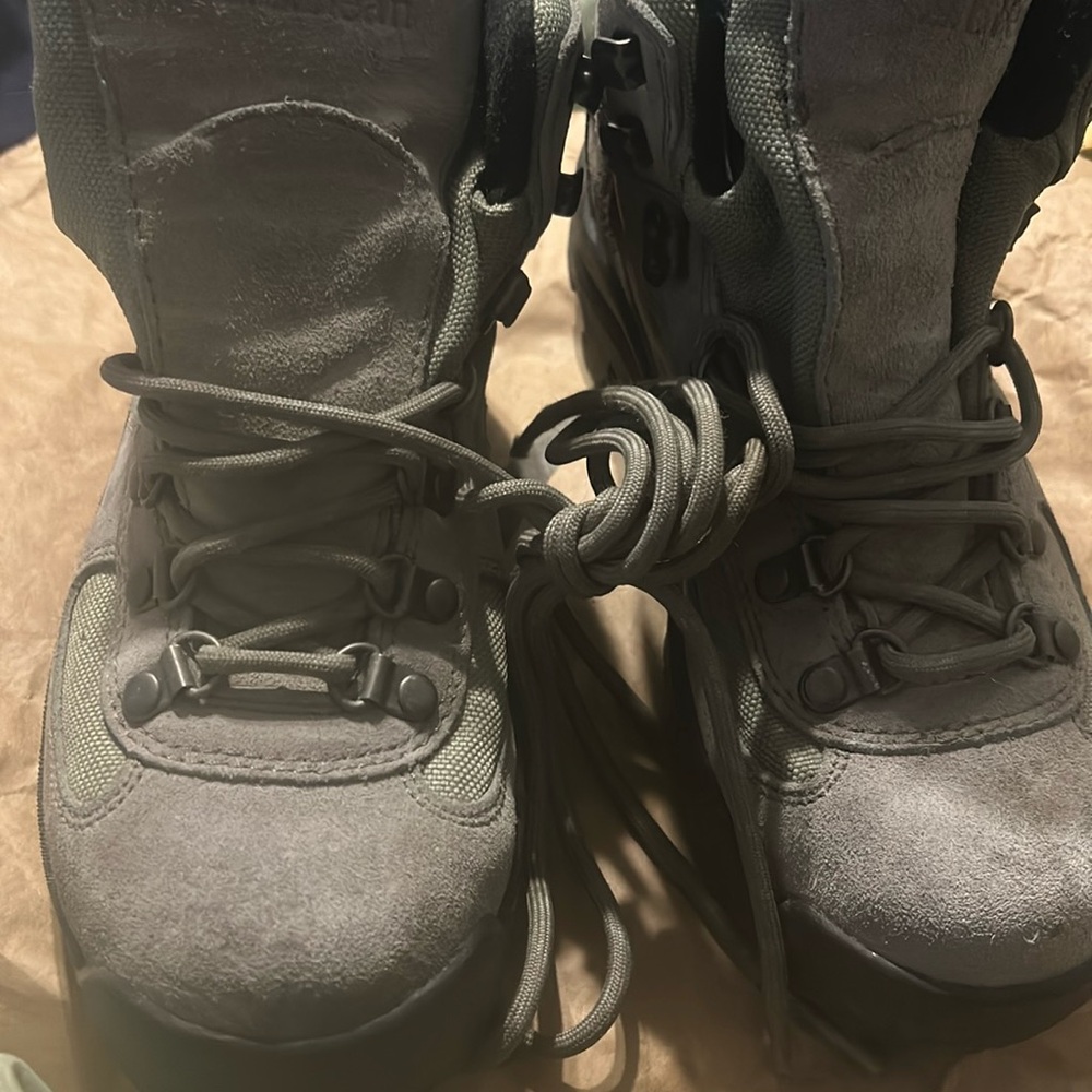 Women’’s LLBean Gore-Tex Hiking Boot-8